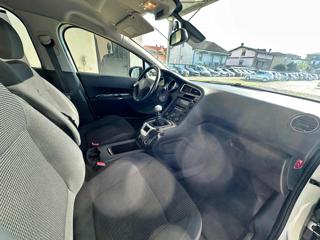 PEUGEOT 5008 usata, con Fendinebbia