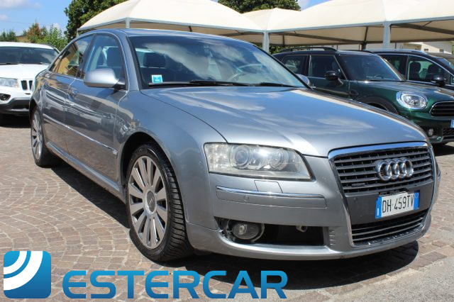 AUDI A8 usata, con Autoradio