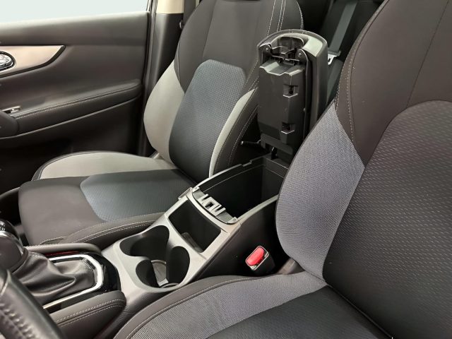 NISSAN Qashqai usata, con Tetto panorama