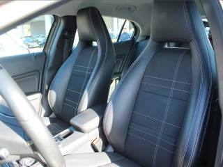 MERCEDES-BENZ GLA 180 usata, con Climatizzatore