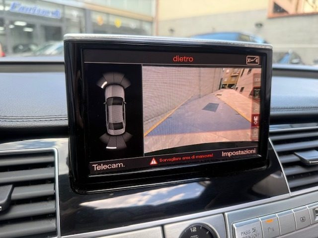 AUDI A8 usata, con Lettore CD