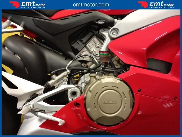 DUCATI Panigale V4 usata 13