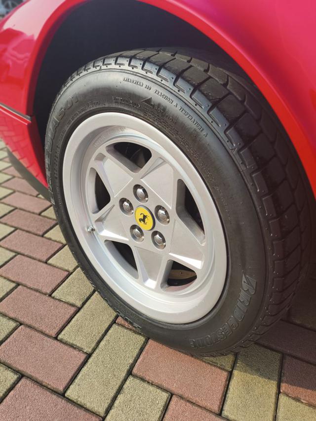 FERRARI 208 usata 29