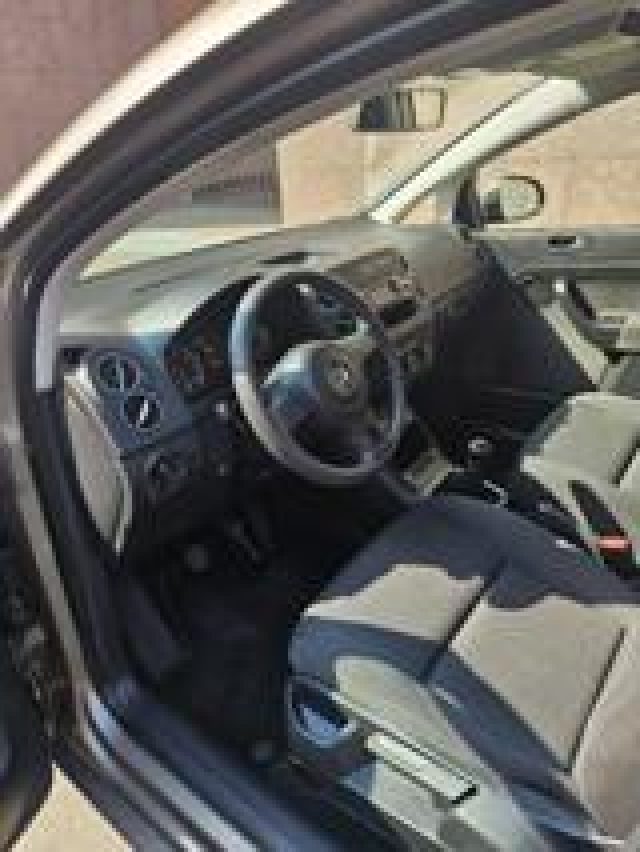 VOLKSWAGEN Golf usata, con Airbag laterali