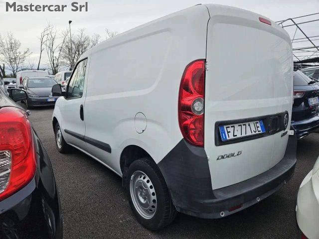 FIAT Doblo usata, con Alzacristalli elettrici