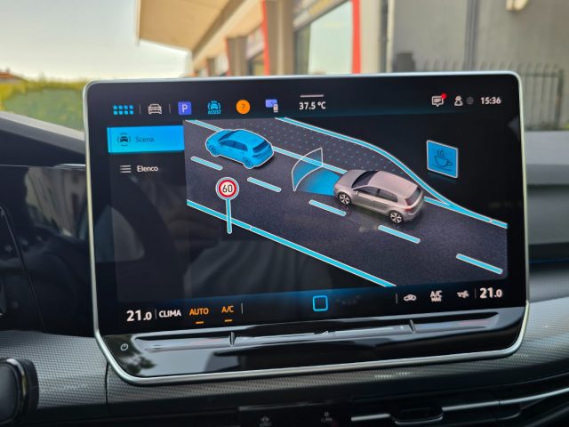 VOLKSWAGEN Golf usata, con Supporto lombare