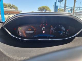 PEUGEOT 3008 usata, con Sedile posteriore sdoppiato