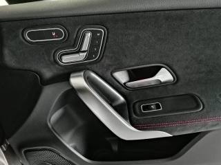 MERCEDES-BENZ A 200 usata, con Fari LED