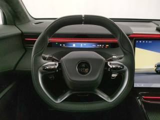 LOTUS Eletre usata, con Volante in pelle