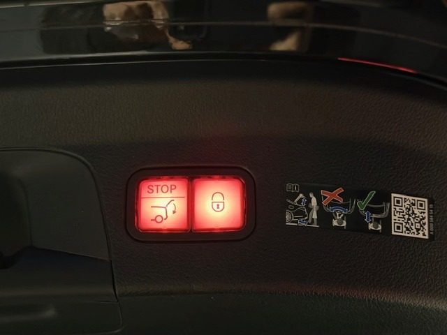 MERCEDES-BENZ GLE 350 usata, con Touch screen