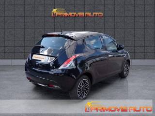 LANCIA Ypsilon usata, con Airbag