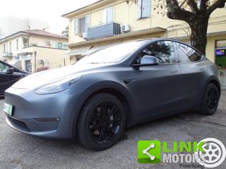 TESLA Model Y usata, con USB