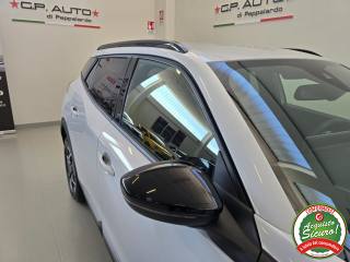 PEUGEOT 2008 usata, con Volante multifunzione