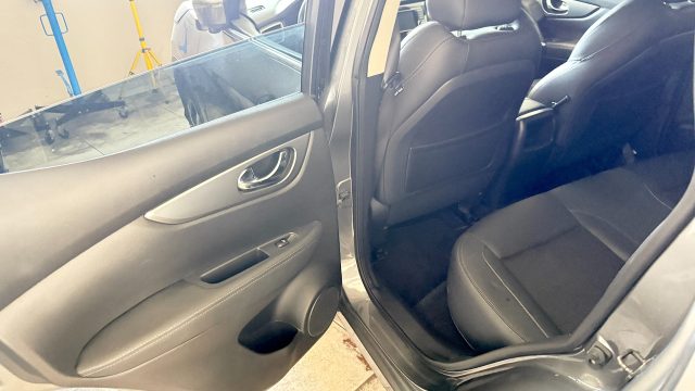 NISSAN Qashqai usata, con Regolazione elettrica sedili