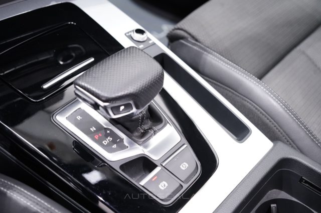 AUDI Q5 usata, con Specchietti laterali elettrici