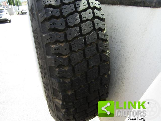 LAND ROVER Discovery usata 29