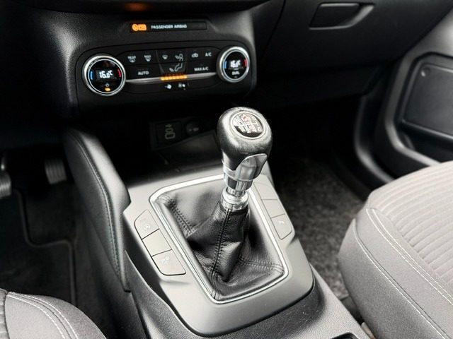 FORD Kuga usata, con USB