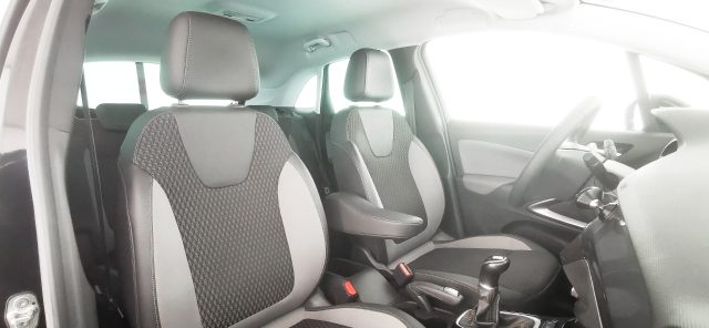OPEL Crossland X usata 48
