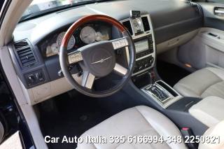 CHRYSLER 300C usata, con Interni in pelle