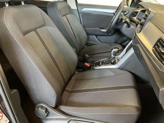 VOLKSWAGEN T-Roc usata, con USB