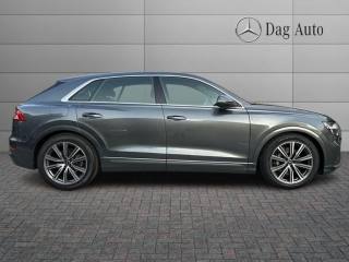 AUDI Q8 usata, con Alzacristalli elettrici