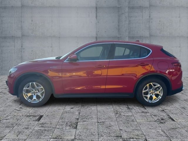 ALFA ROMEO Stelvio usata, con Autoradio