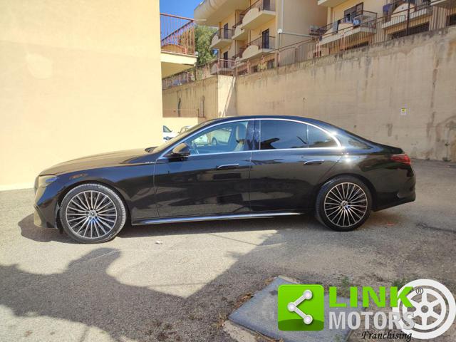 MERCEDES-BENZ E 220 usata, con Alzacristalli elettrici