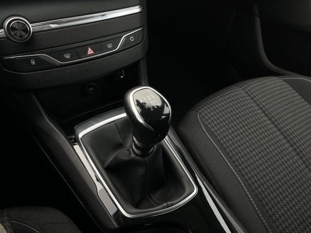 PEUGEOT 308 usata, con Bracciolo