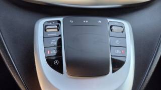 MERCEDES-BENZ V 300 usata, con Sistema di navigazione