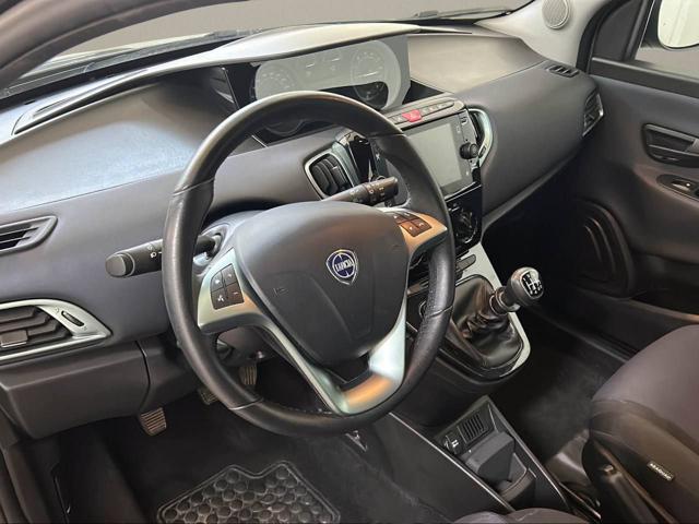 LANCIA Ypsilon usata, con Vetri oscurati