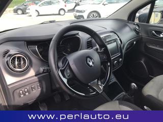RENAULT Captur usata, con Autoradio