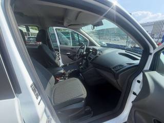FORD Tourneo Connect usata, con Autoradio