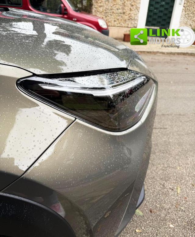 TOYOTA Yaris Cross usata, con Boardcomputer