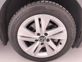 VOLKSWAGEN Golf usata, con Isofix