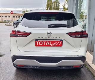 NISSAN Qashqai usata, con Boardcomputer