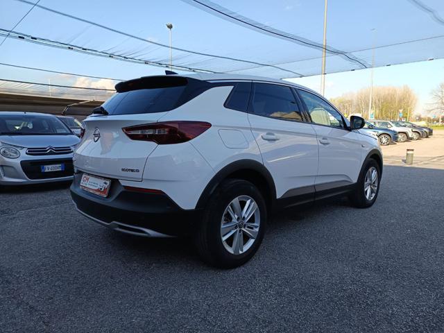 OPEL Grandland X usata, con Alzacristalli elettrici