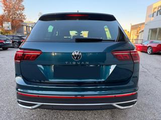 VOLKSWAGEN Tiguan usata, con Autoradio