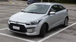 HYUNDAI i20 usata, con Airbag laterali