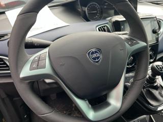 LANCIA Ypsilon usata, con Airbag