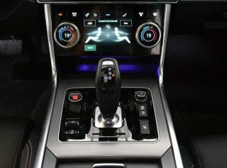 JAGUAR XE usata, con Cronologia tagliandi