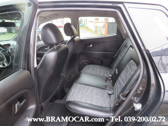 KIA Venga usata, con Volante in pelle