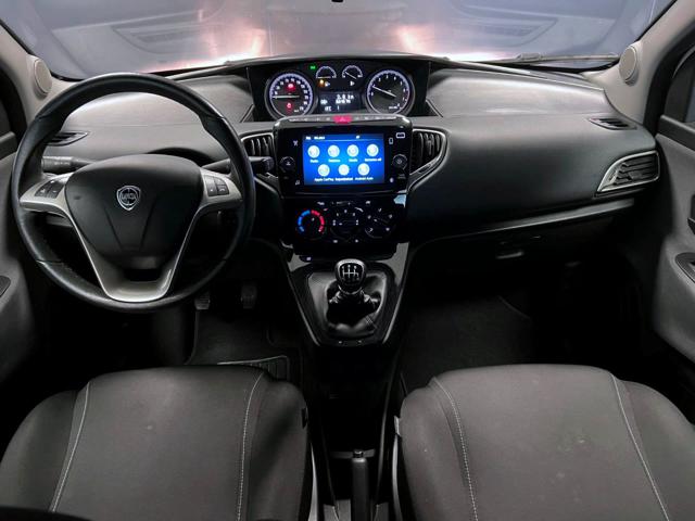 LANCIA Ypsilon usata, con ESP
