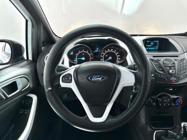 FORD Fiesta usata, con Chiusura centralizzata