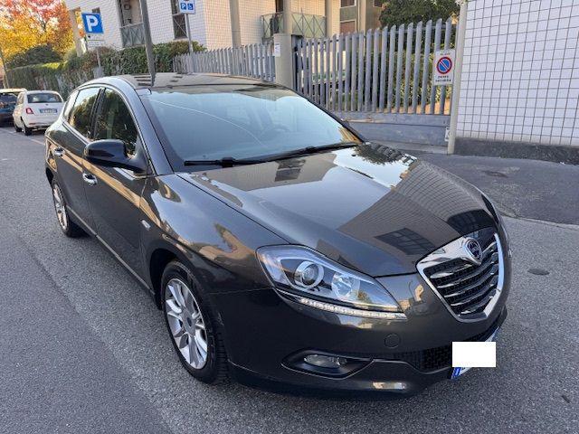LANCIA Delta usata, con ABS