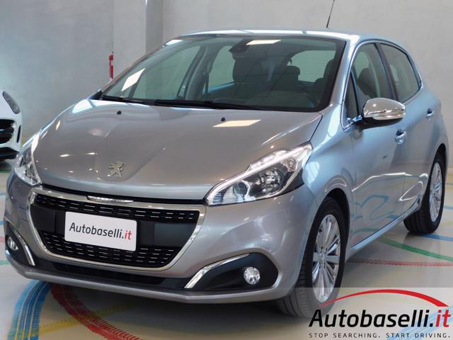 PEUGEOT 208 usata, con Sistema di navigazione