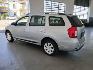 DACIA Logan usata, con Autoradio