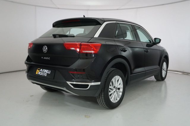 VOLKSWAGEN T-Roc usata, con Airbag