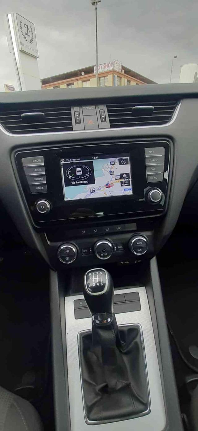 SKODA Octavia usata 23