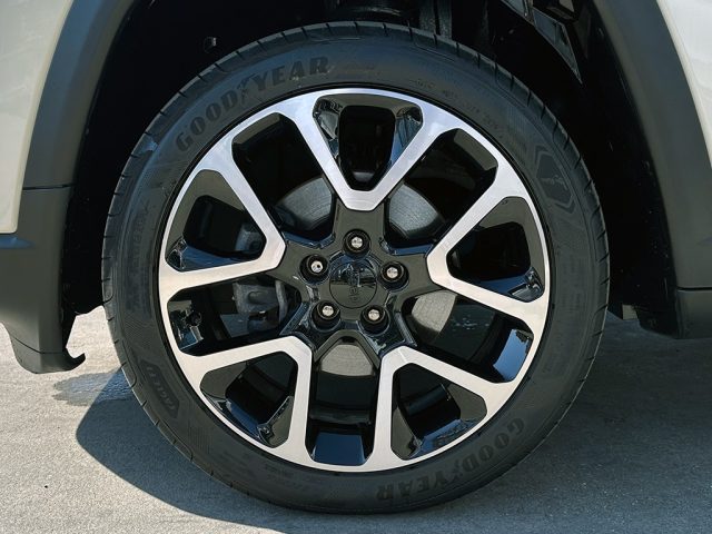 JEEP Compass usata, con Alzacristalli elettrici