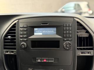MERCEDES-BENZ Vito usata, con USB